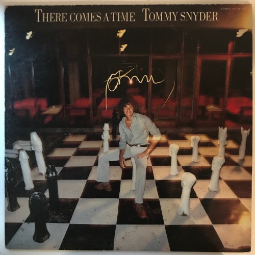 Tommy Snyder - There Comes A Time