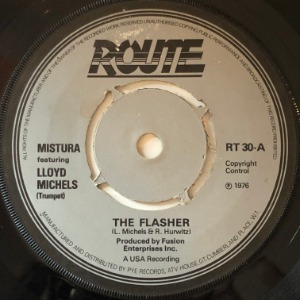 Mistura Featuring Lloyd Michels - The Flasher