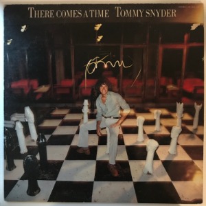 Tommy Snyder - There Comes A Time