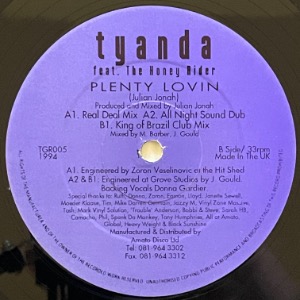Tyanda Feat. The Honey Rider - Plenty Lovin