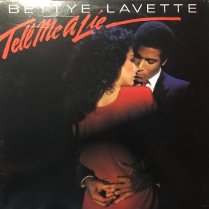 Bettye Lavette – Tell Me A Lie