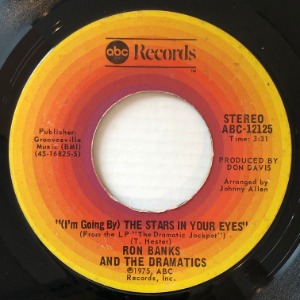 Ron Banks And The Dramatics - (I&#039;m Going By) The Stars In Your Eyes