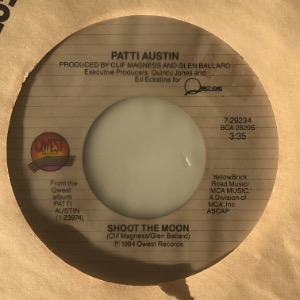 Patti Austin - Shoot The Moon