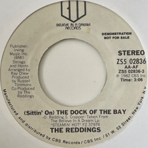 The Reddings - (Sittin&#039; On) The Dock Of The Bay